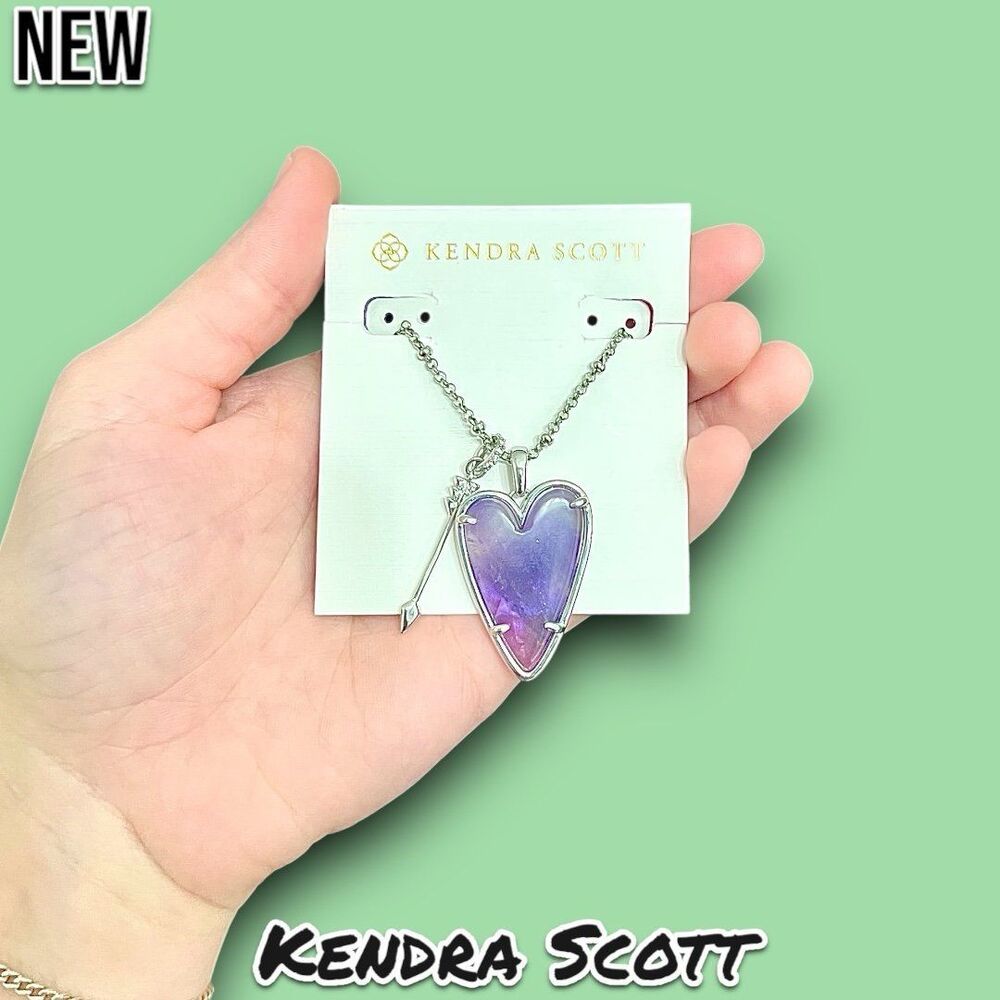 New Kendra Scott Ansley Heart Long Pendant Necklace (Sold Out) - Picture 5 of 10